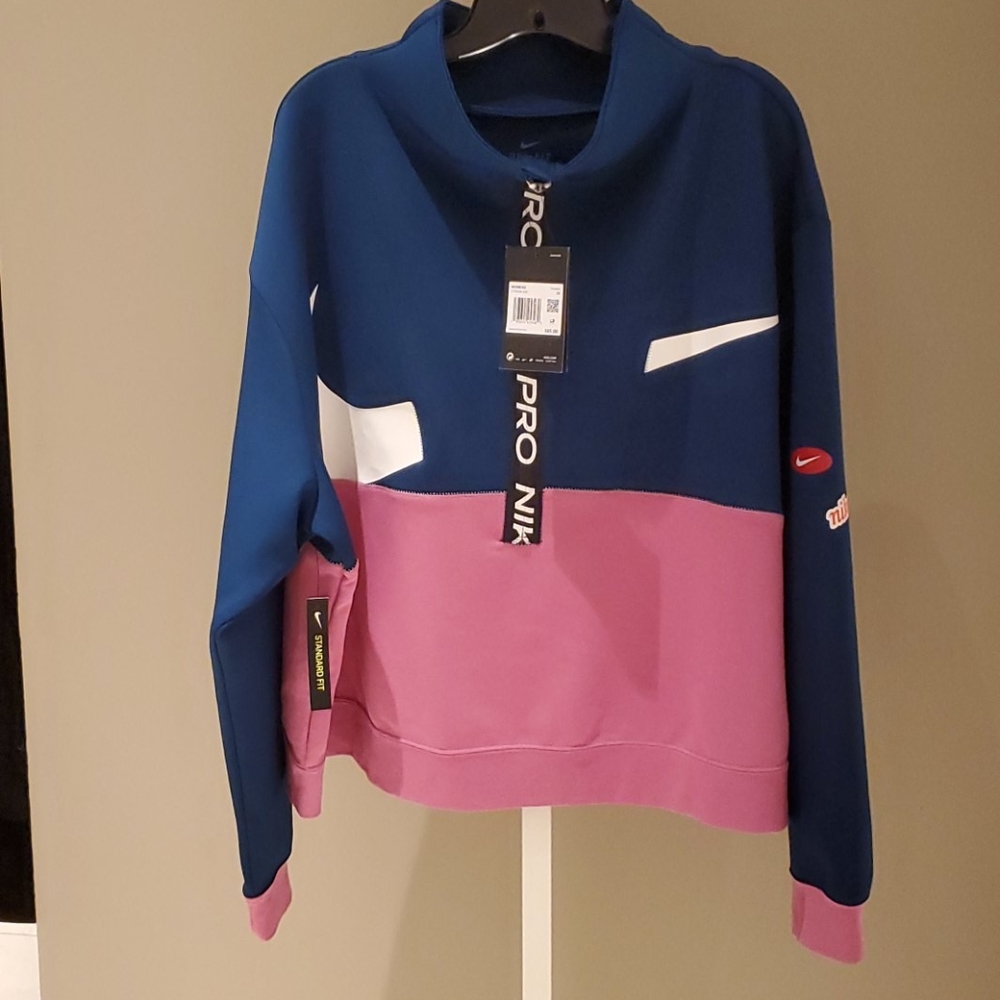 SOLD! Nike Pro NWT Plus Size Dri-Fit Fleece Jacket - Picture 7 of 12